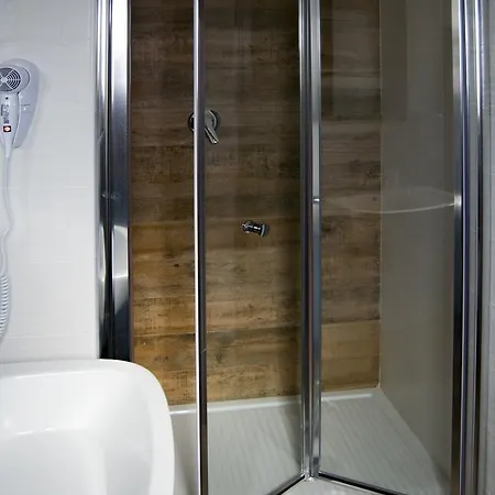 Ξενοδοχείο Sleep'n Go Φιουμιτσίνο